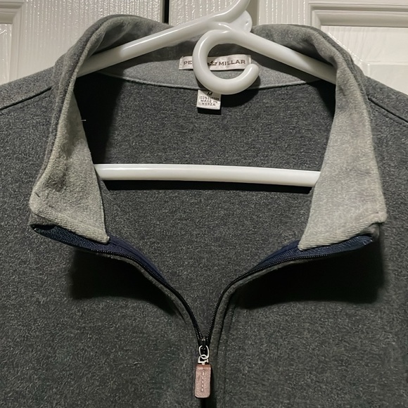 Peter Millar 1/4 Zip golf sweater . NEW condition . Size Medium - Picture 2 of 6